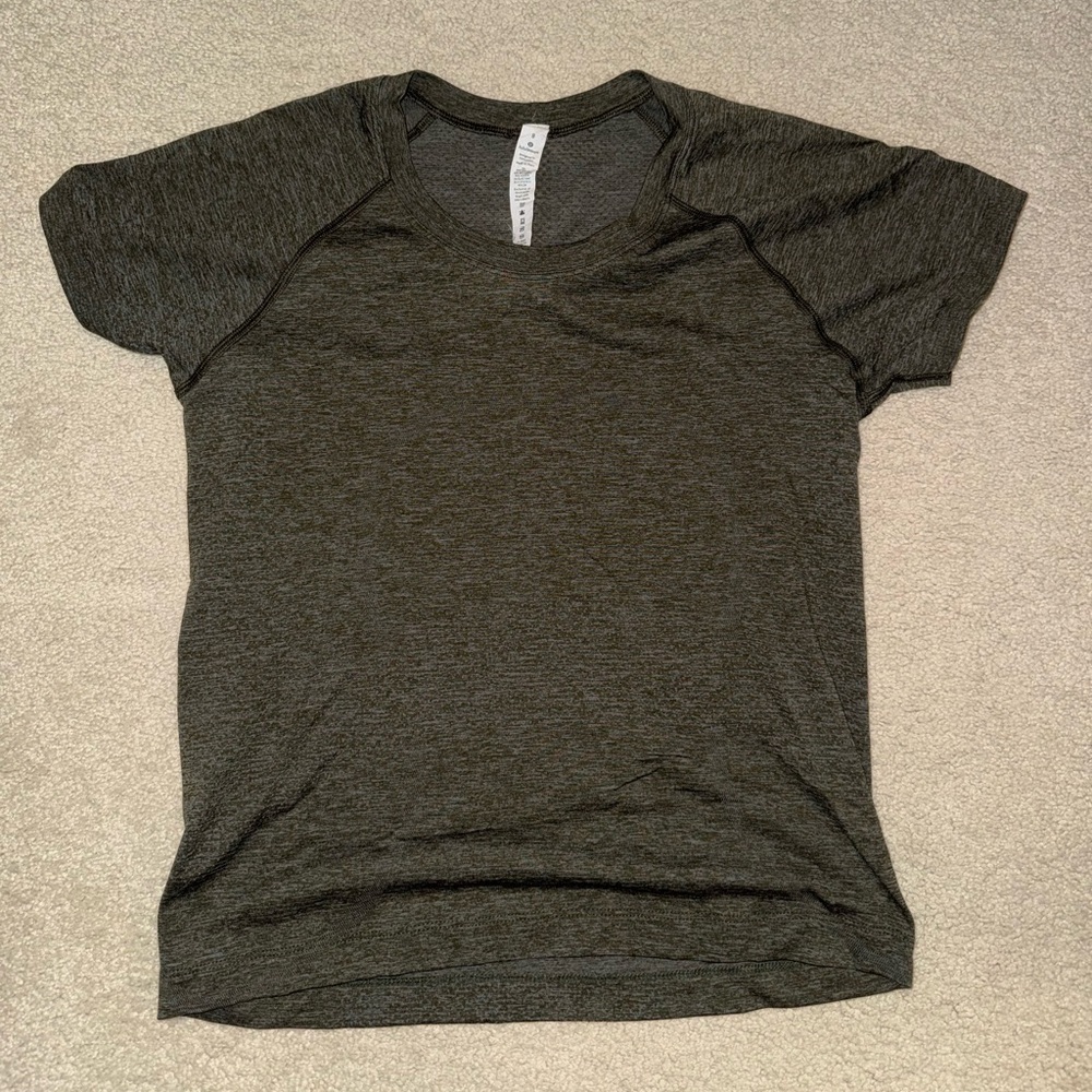 lululemon athletica Heathered Green Swiftly Top